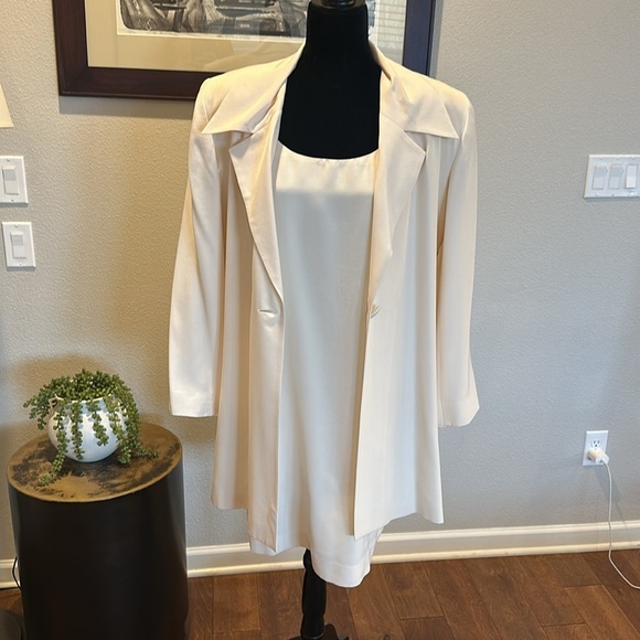 Mark Eisen Dressed Mark Eisen Cream Blazer and Dress Set suit 100% silk EUC - Picture 3 of 12